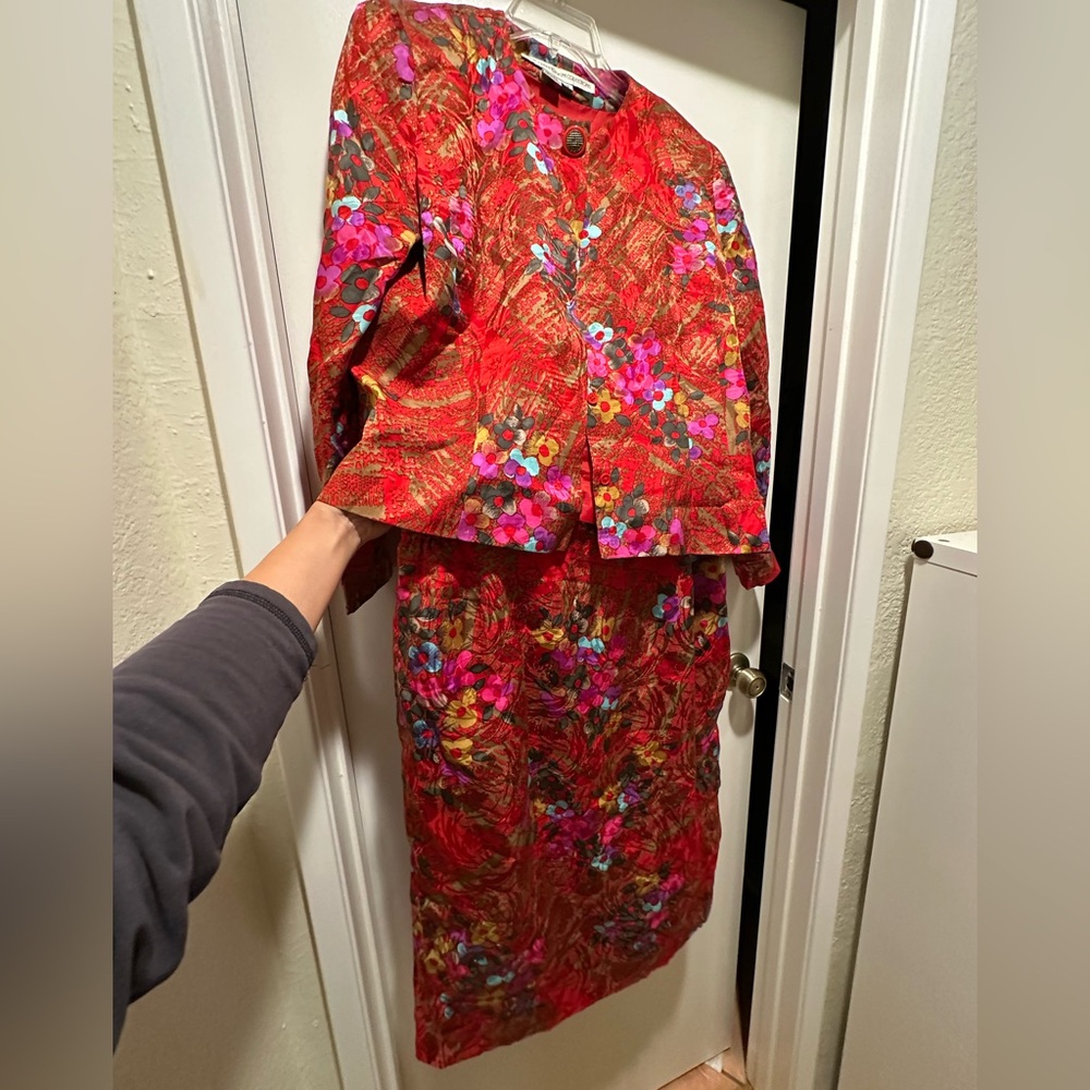 Vintage Anne Crimmins for Umi Collections Colorful Red Skirt Set 100% Silk